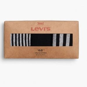 NWT - Levi’s Women Socks 3 Pairs Giftbox